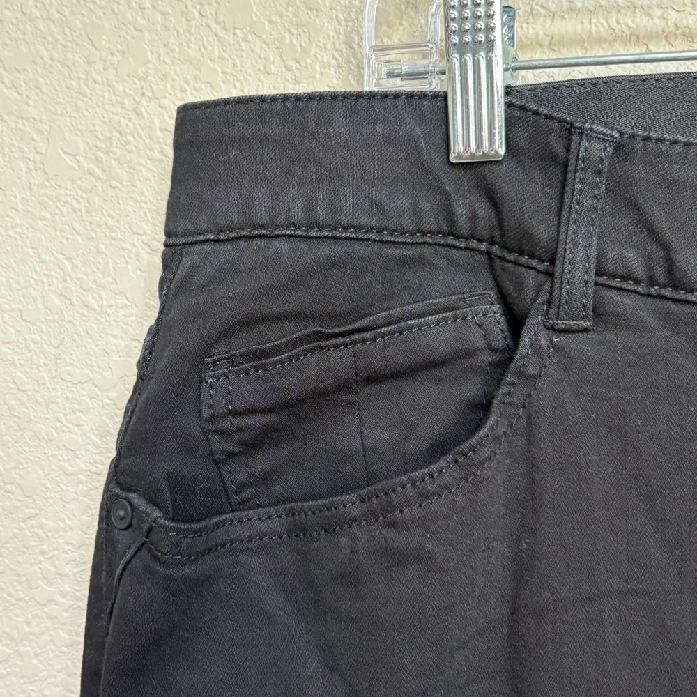 Democracy “Ab”solution Itty Bitty Boot Pants Blac… - image 4